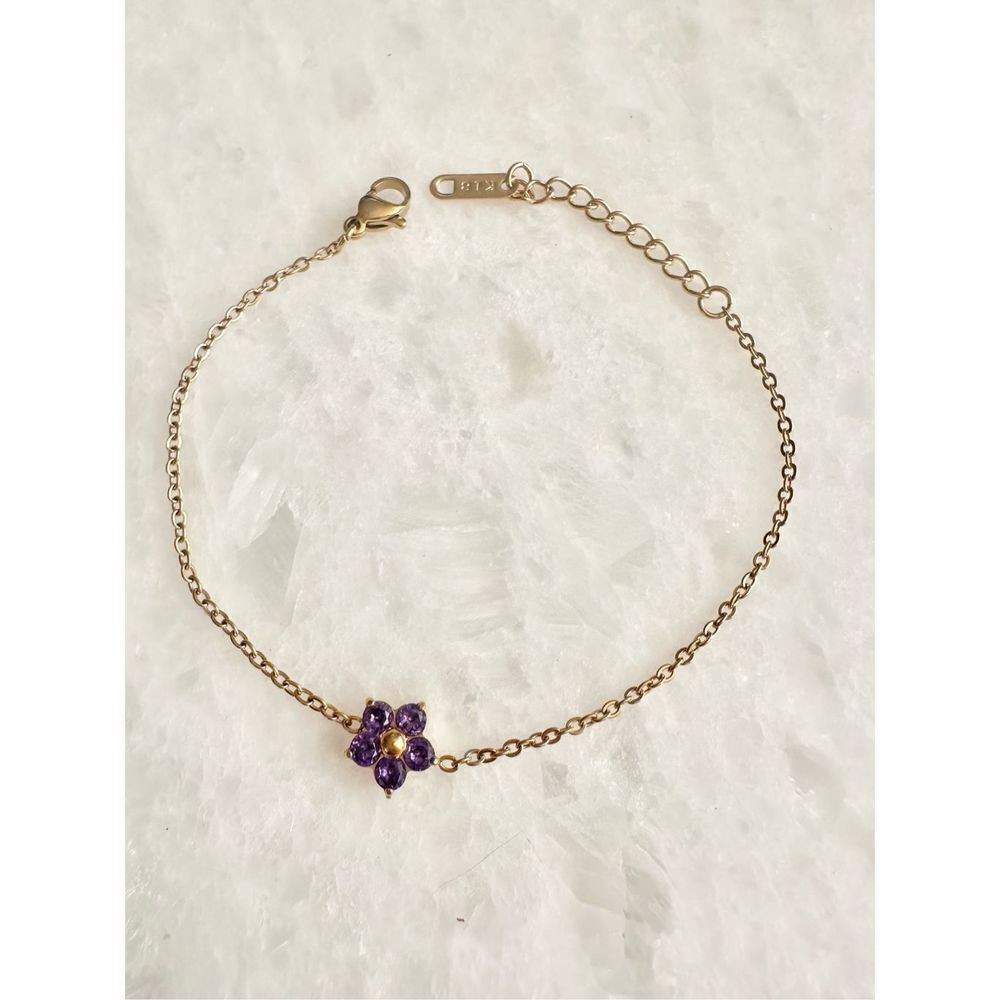 Delicate purple cubic zirconia flower chain bracelet